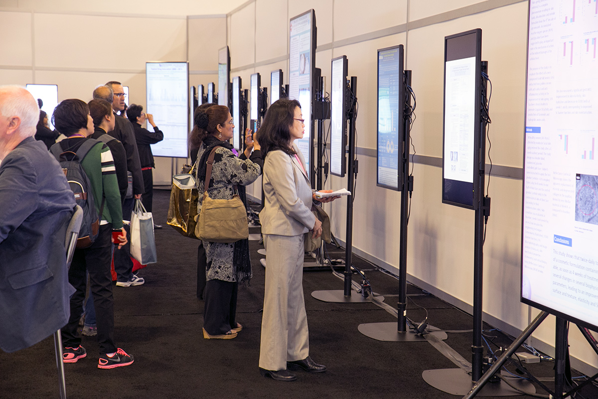 WCD-Exhibit-Hall-157