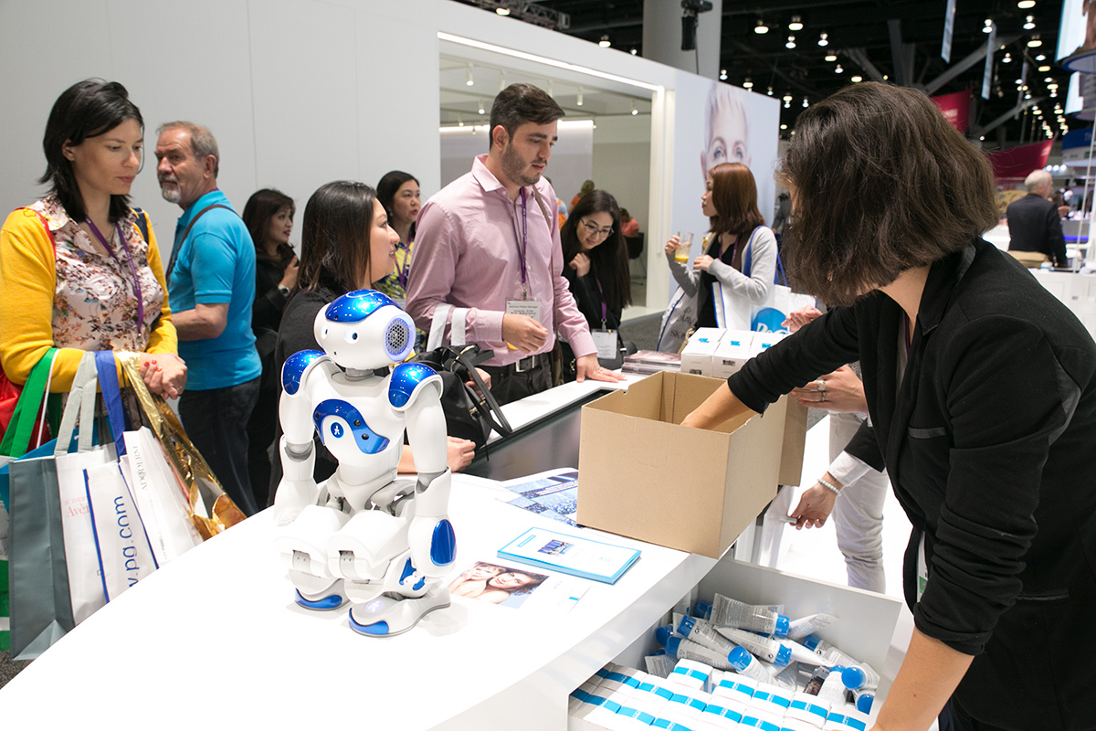 WCD-Exhibit-Hall-210