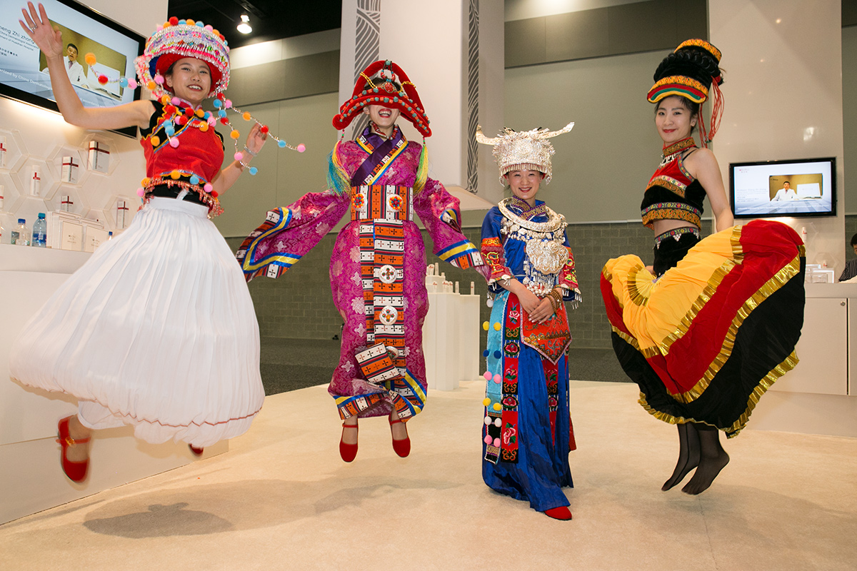 WCD-Exhibit-Hall-235