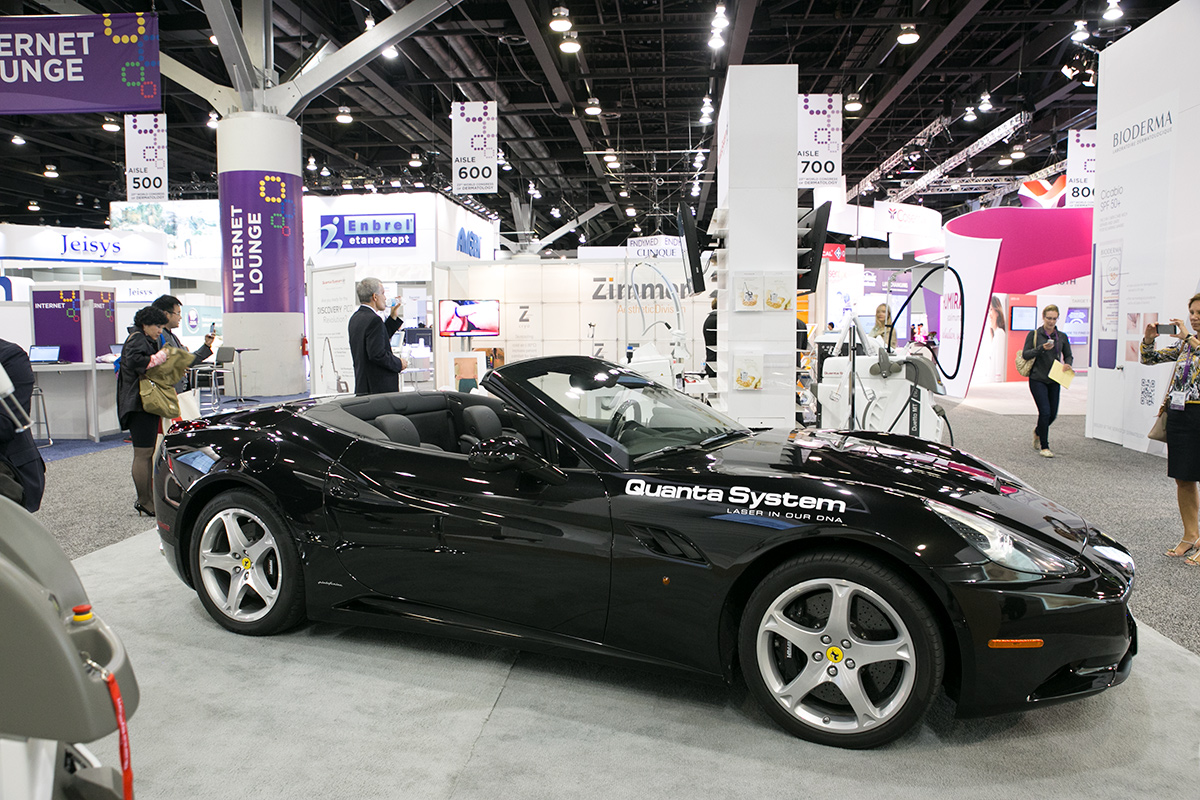 WCD-Exhibit-Hall-248